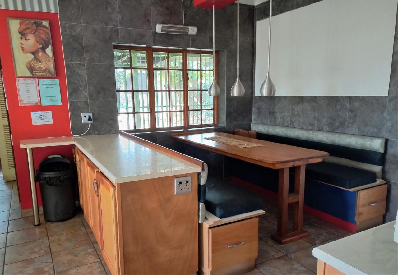 Backpackers Connection @ Jnb Airport Benoni Exterior photo