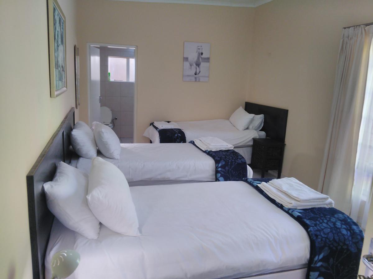 Backpackers Connection @ Jnb Airport Benoni Exterior photo